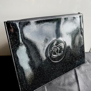 CHANEL Sparkling Black Zip bag
